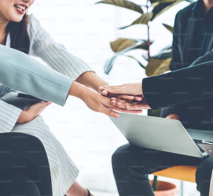 コミュニケーションを図っている様子